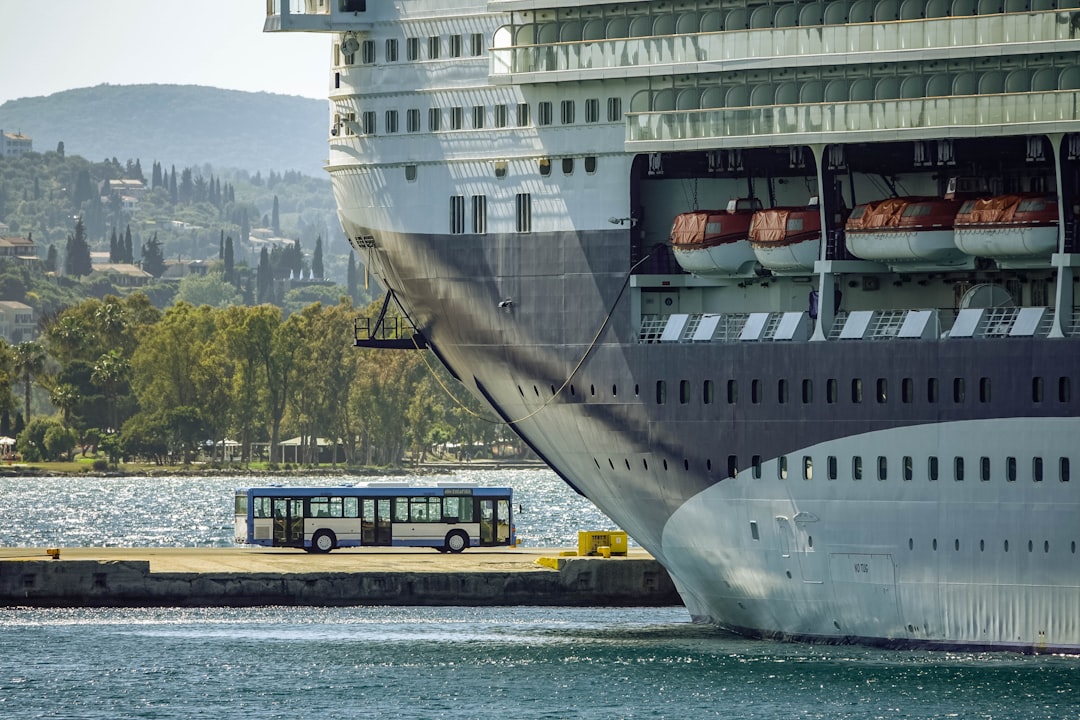 Cruise Shuttle Buses Explained: When You Need Them and How to Use Them