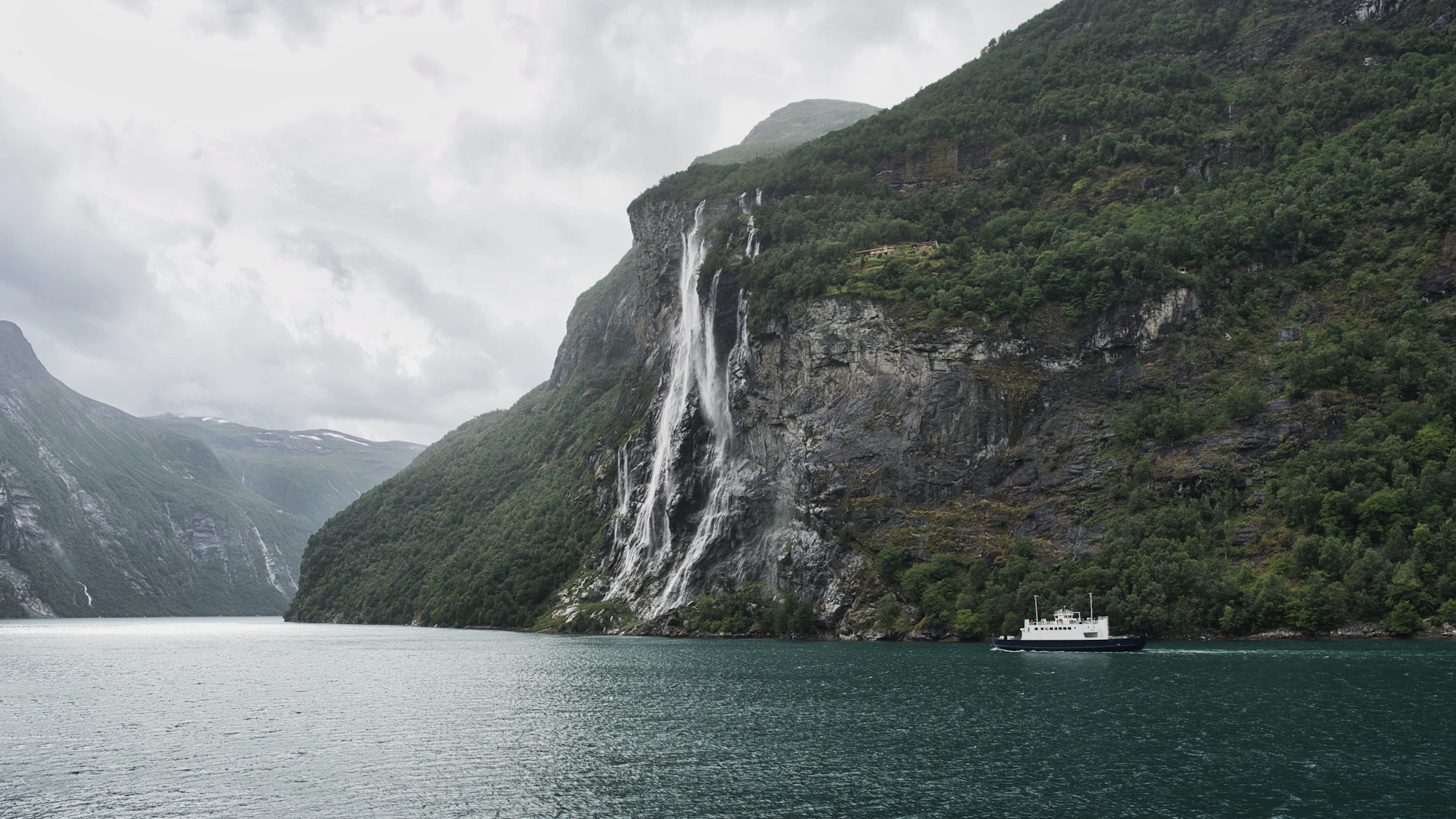 3. Flam : The Railway Day